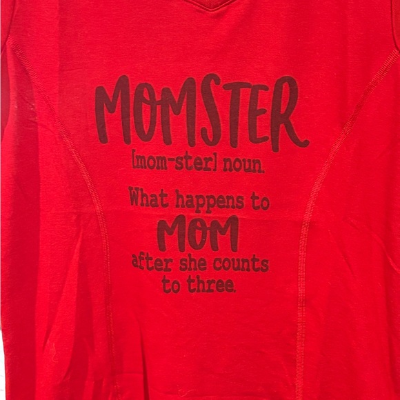 Delta Pro Weight Momster Graphic Tee Red V-Neck Size Small NWOT - Picture 2 of 3